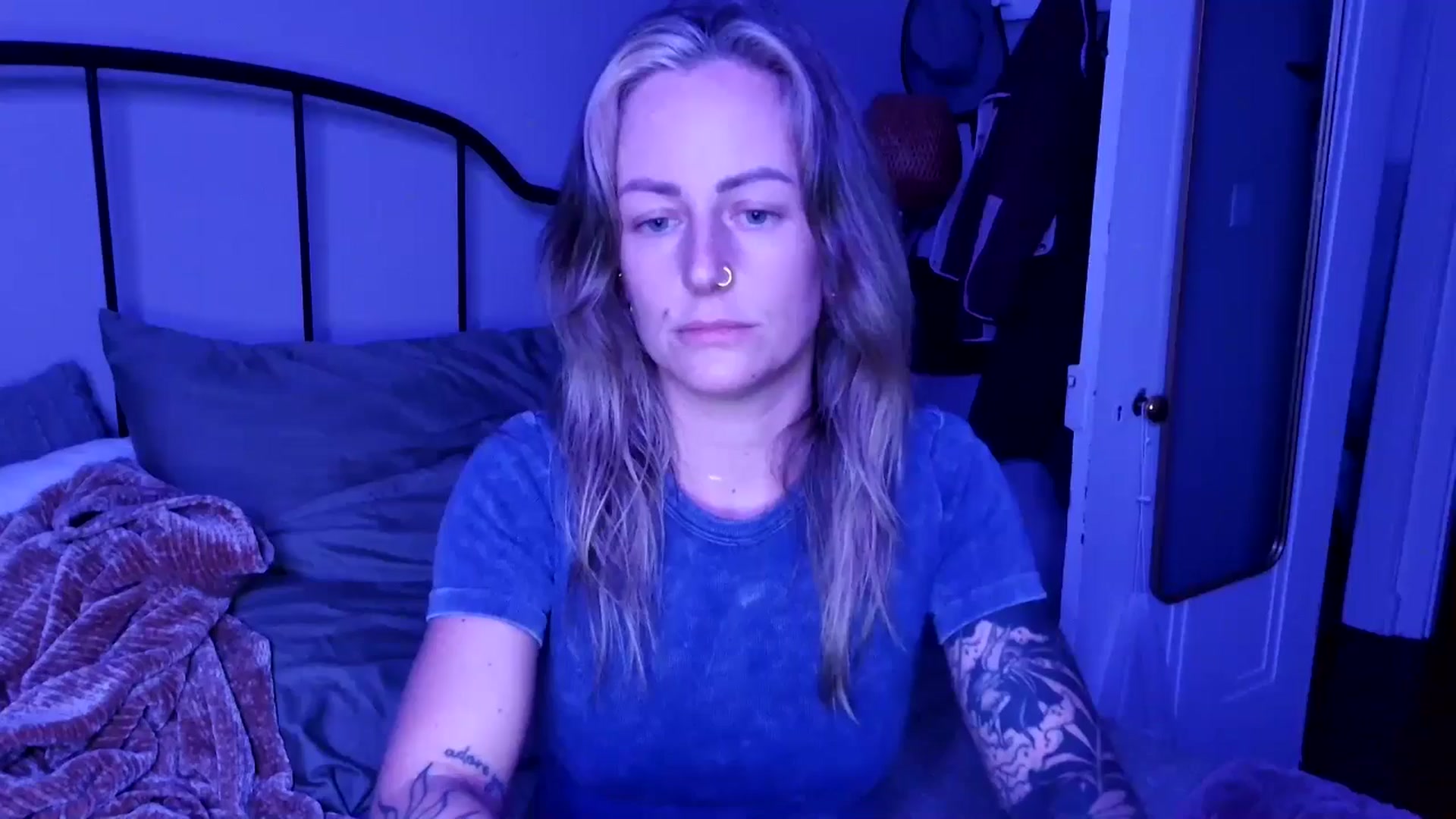 Gallery image thumbnail from Lena_bee's myfreecams stream on, 03/14/2025, 04:30 image 8 of 20
