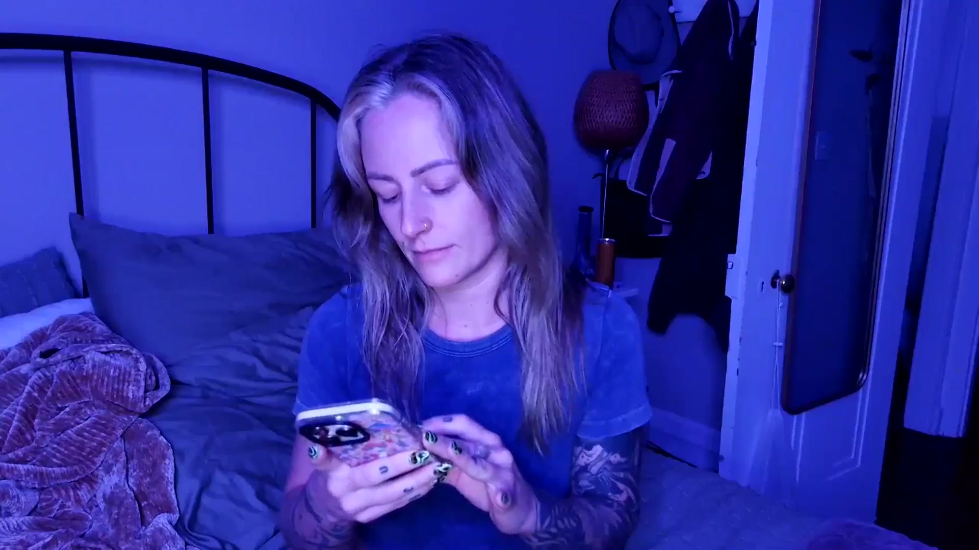 Gallery image thumbnail from Lena_bee's myfreecams stream on, 03/14/2025, 04:30 image 13 of 20