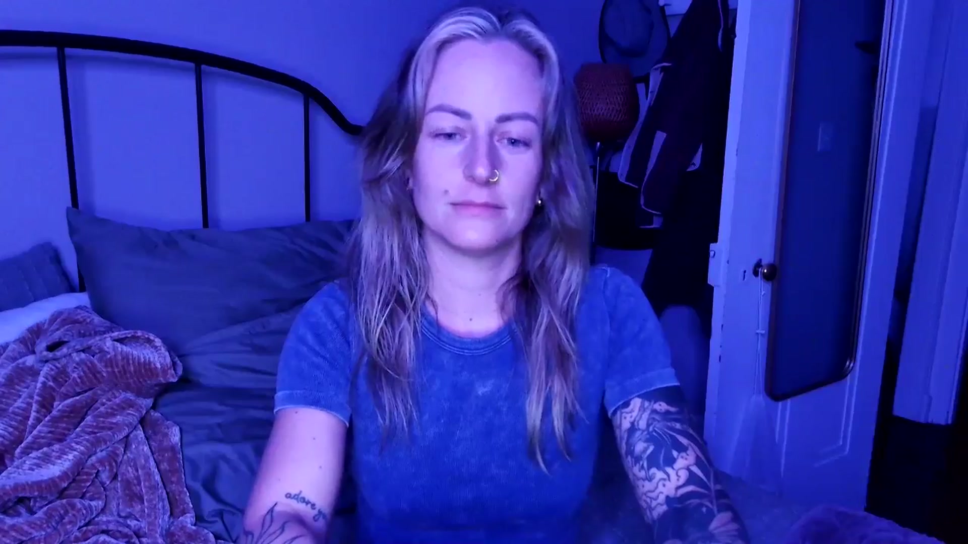 Gallery image thumbnail from Lena_bee's myfreecams stream on, 03/14/2025, 04:30 image 6 of 20