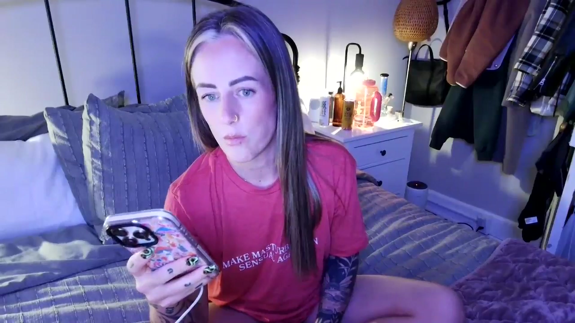 Gallery image thumbnail from Lena_bee's myfreecams stream on, 03/16/2025, 02:37 image 6 of 20