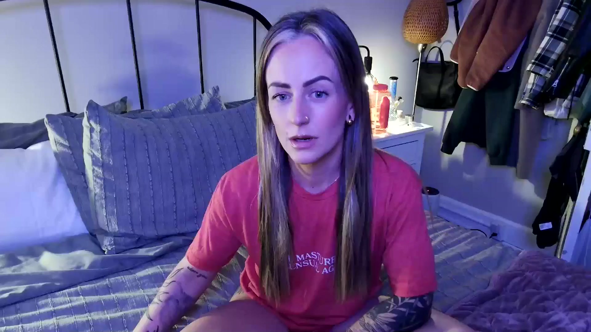 Gallery image thumbnail from Lena_bee's myfreecams stream on, 03/16/2025, 02:37 image 9 of 20