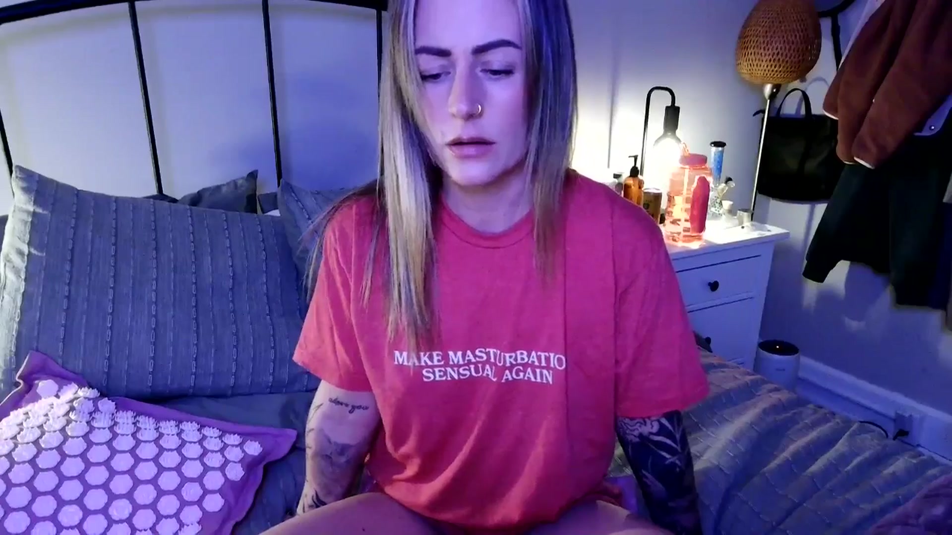 Gallery image thumbnail from Lena_bee's myfreecams stream on, 03/16/2025, 02:37 image 17 of 20