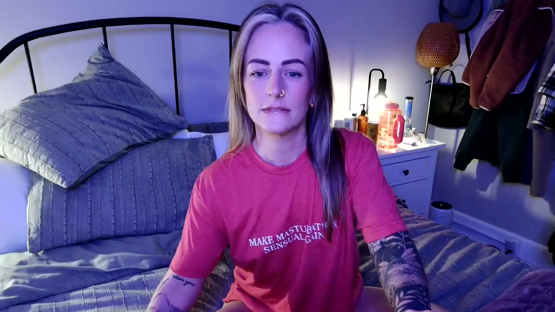 Gallery image thumbnail from Lena_bee's myfreecams stream on, 03/16/2025, 03:15 image 1 of 20
