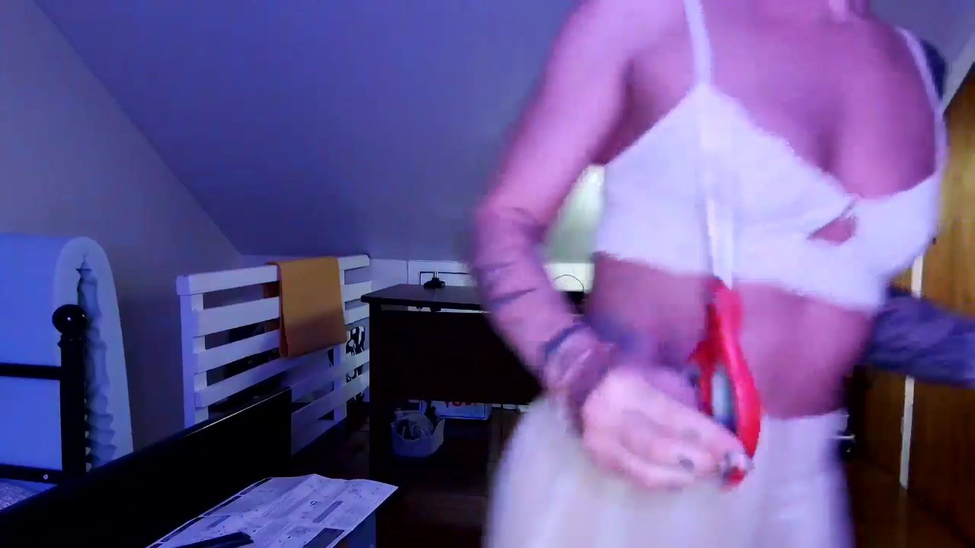 Gallery image thumbnail from Lena_bee's myfreecams stream on, 04/01/2025, 05:31 image 5 of 20