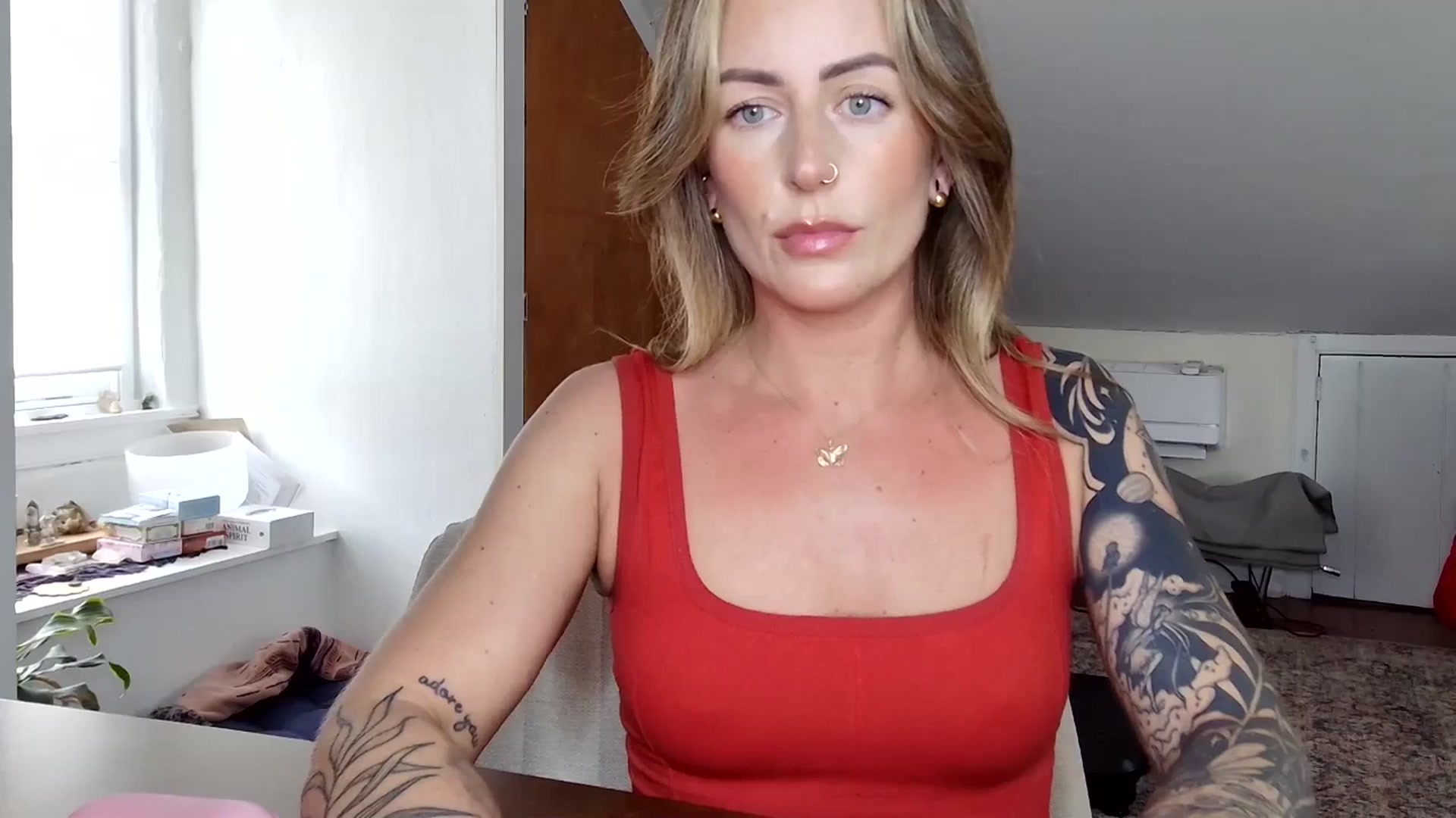 Gallery image thumbnail from Lena_bee's myfreecams stream on, 04/07/2025, 16:20 image 6 of 20
