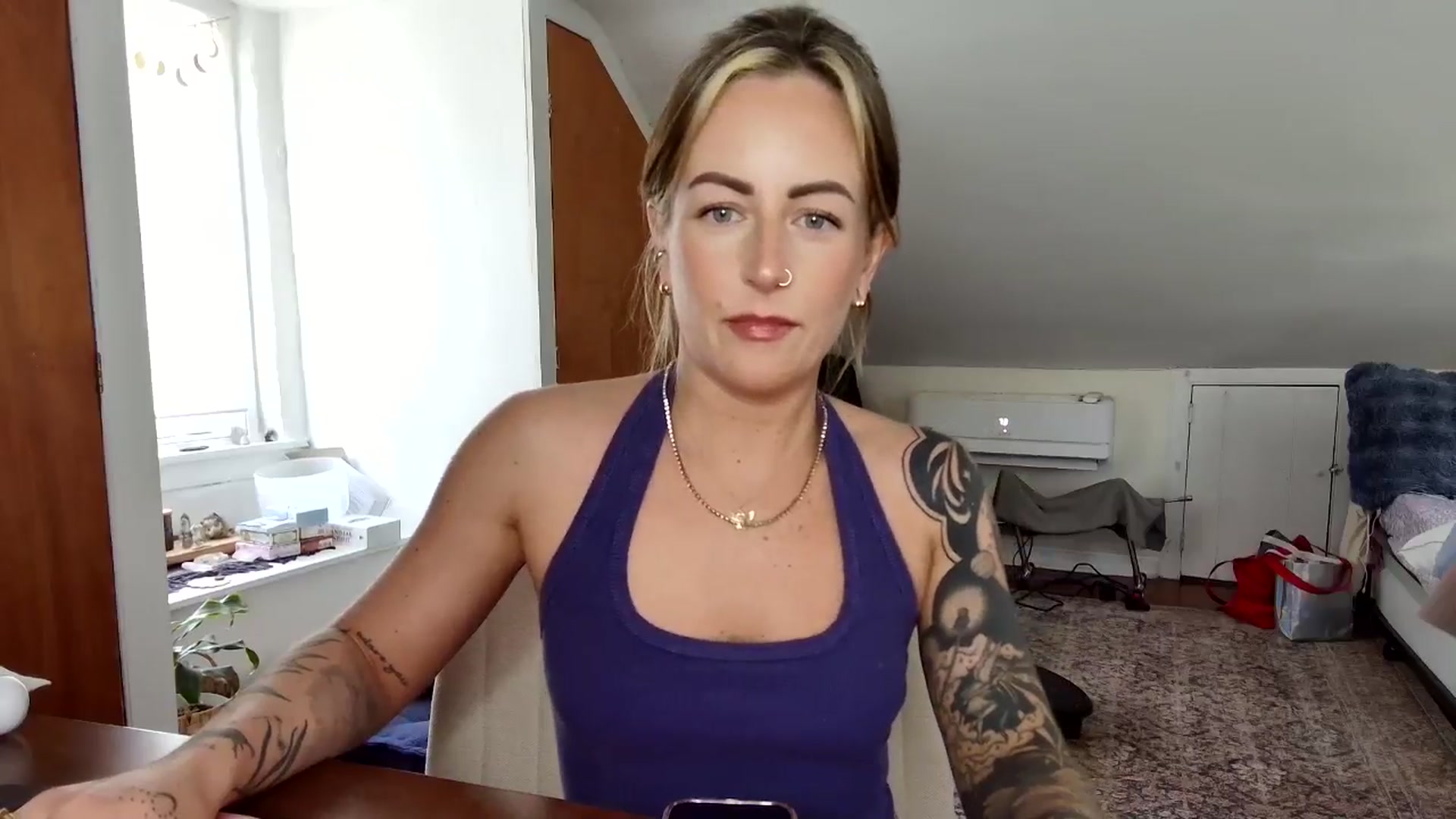 Gallery image thumbnail from Lena_bee's myfreecams stream on, 04/17/2025, 17:55 image 2 of 20