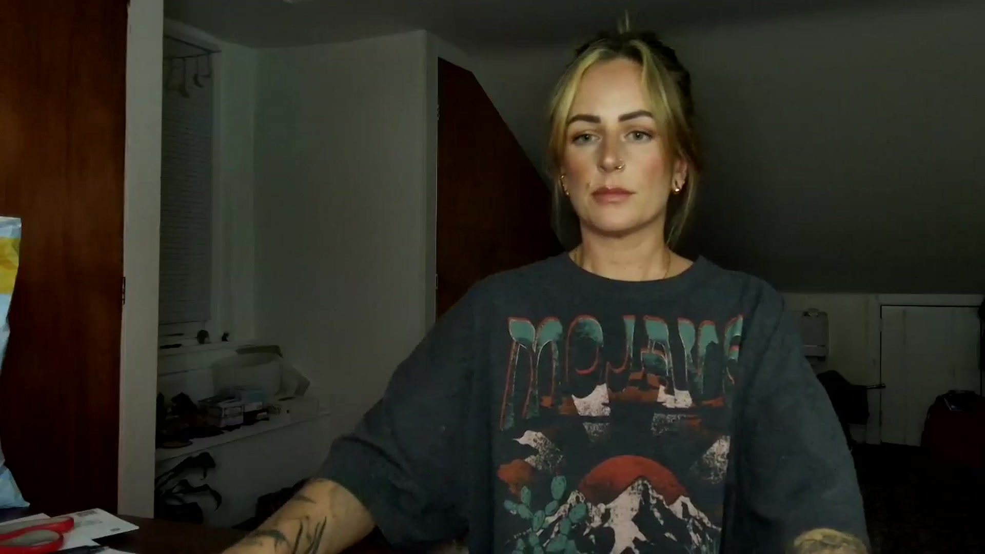 Gallery image thumbnail from Lena_bee's myfreecams stream on, 04/25/2025, 04:36 image 14 of 20