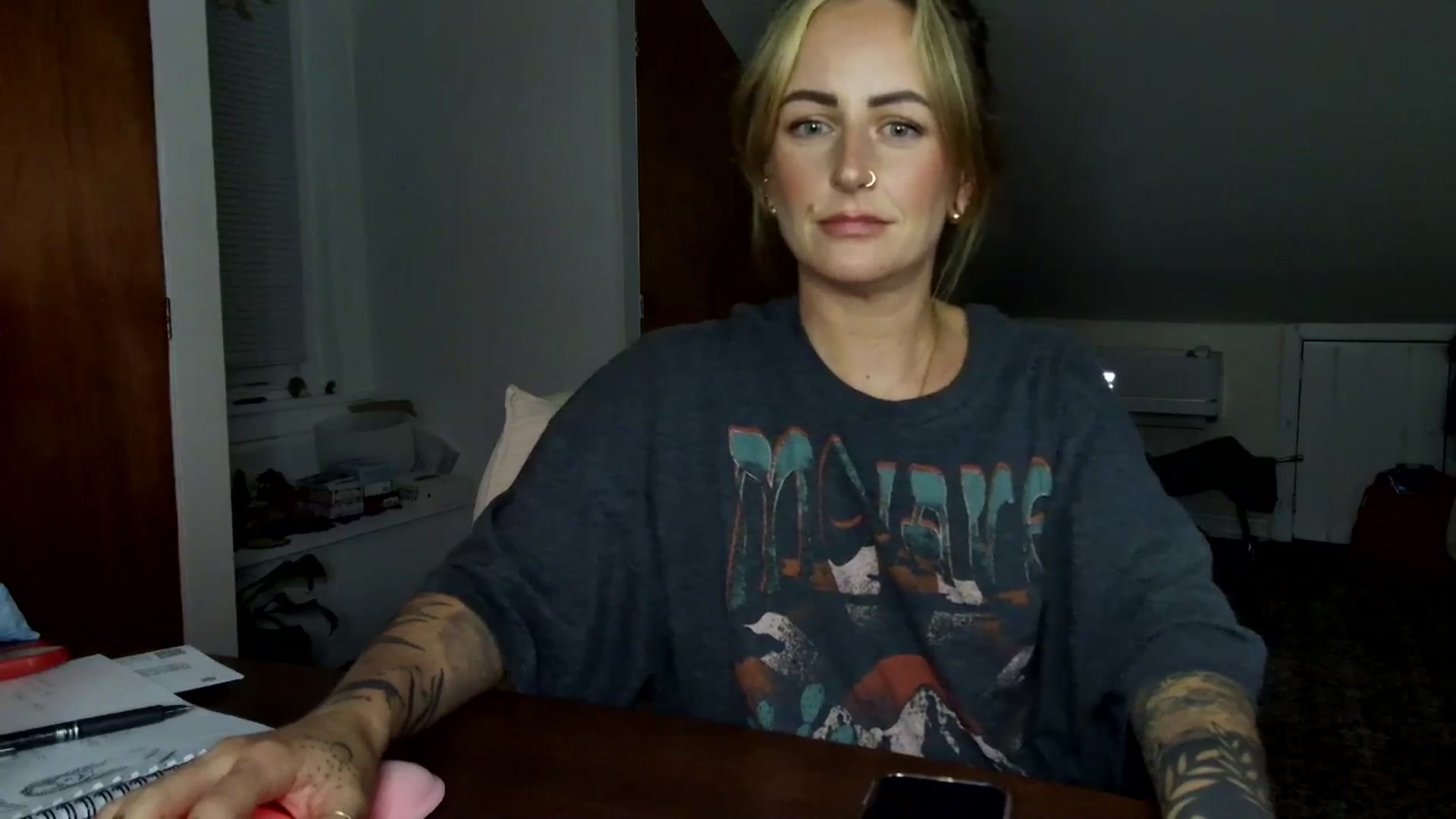 Gallery image thumbnail from Lena_bee's myfreecams stream on, 04/25/2025, 04:36 image 19 of 20