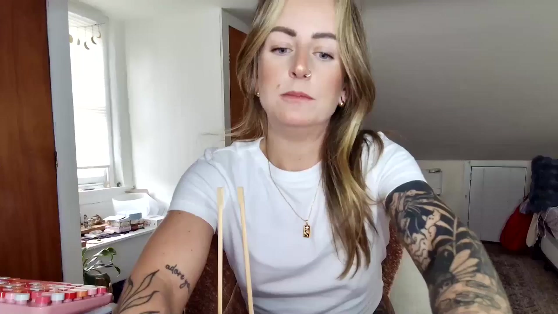 Gallery image thumbnail from Lena_bee's myfreecams stream on, 05/09/2025, 23:34 image 3 of 20
