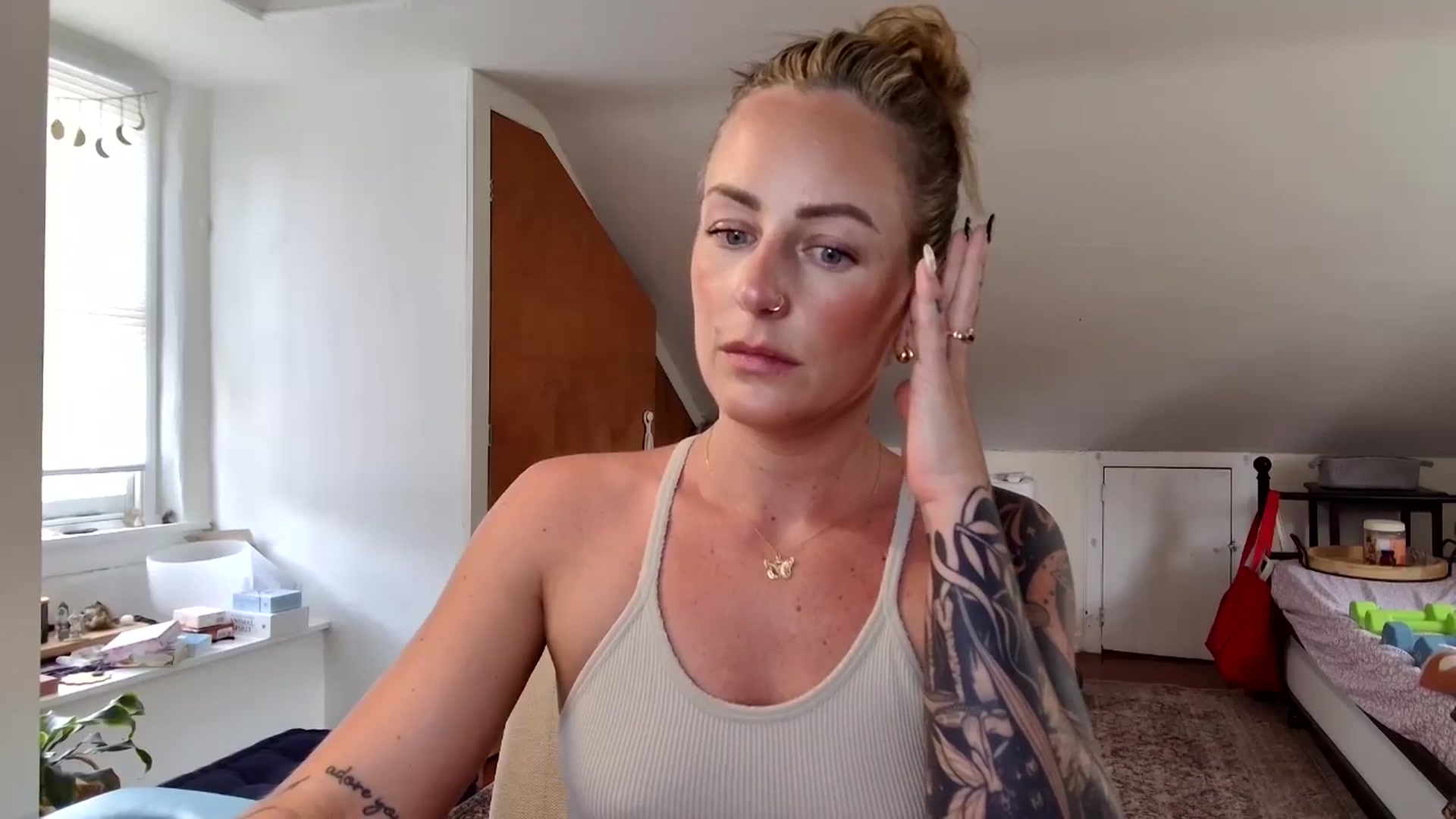 Gallery image thumbnail from Lena_bee's myfreecams stream on, 06/05/2025, 19:07 image 16 of 20