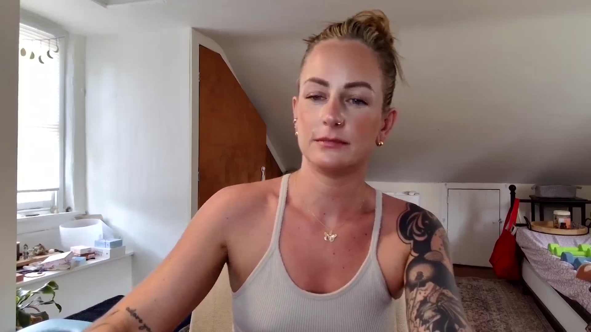 Gallery image thumbnail from Lena_bee's myfreecams stream on, 06/05/2025, 19:07 image 14 of 20