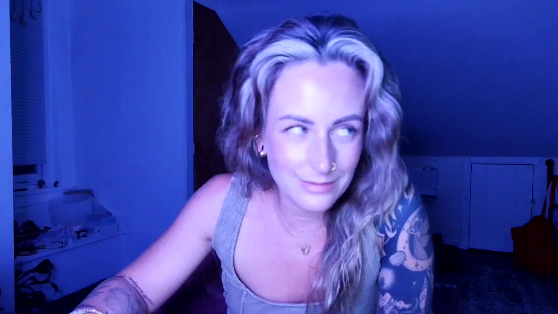 Gallery image thumbnail from Lena_bee's myfreecams stream on, 06/14/2025, 04:54 image 1 of 20