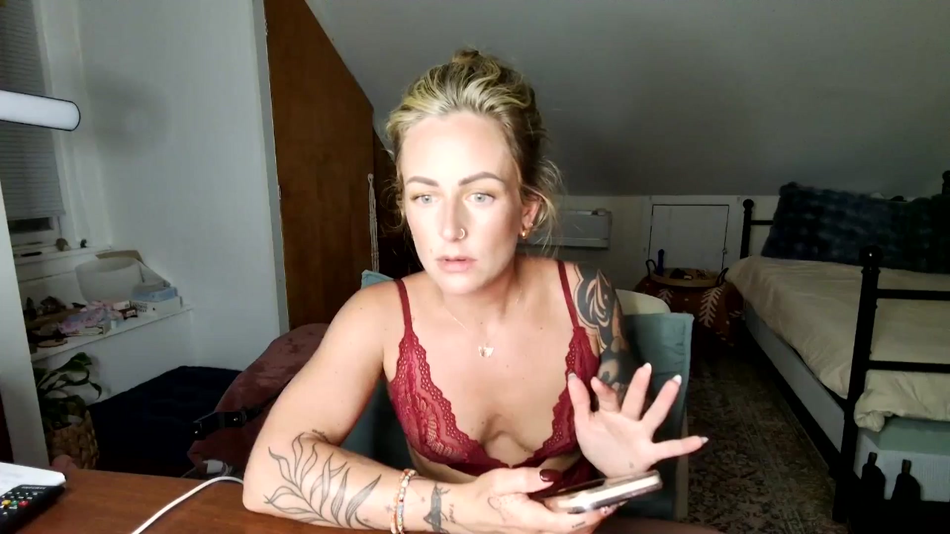 Gallery image thumbnail from Lena_bee's myfreecams stream on, 06/15/2025, 01:07 image 12 of 20