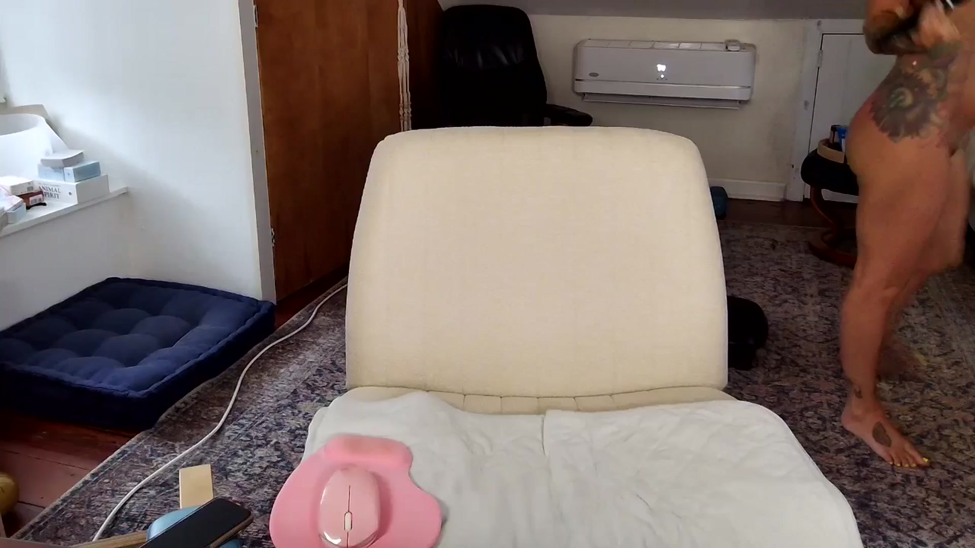 Gallery image thumbnail from Lena_bee's myfreecams stream on, 06/27/2025, 23:38 image 14 of 20
