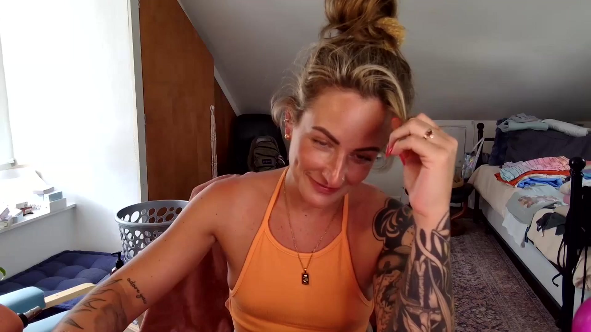 Gallery image thumbnail from Lena_bee's myfreecams stream on, 06/30/2025, 17:59 image 4 of 20