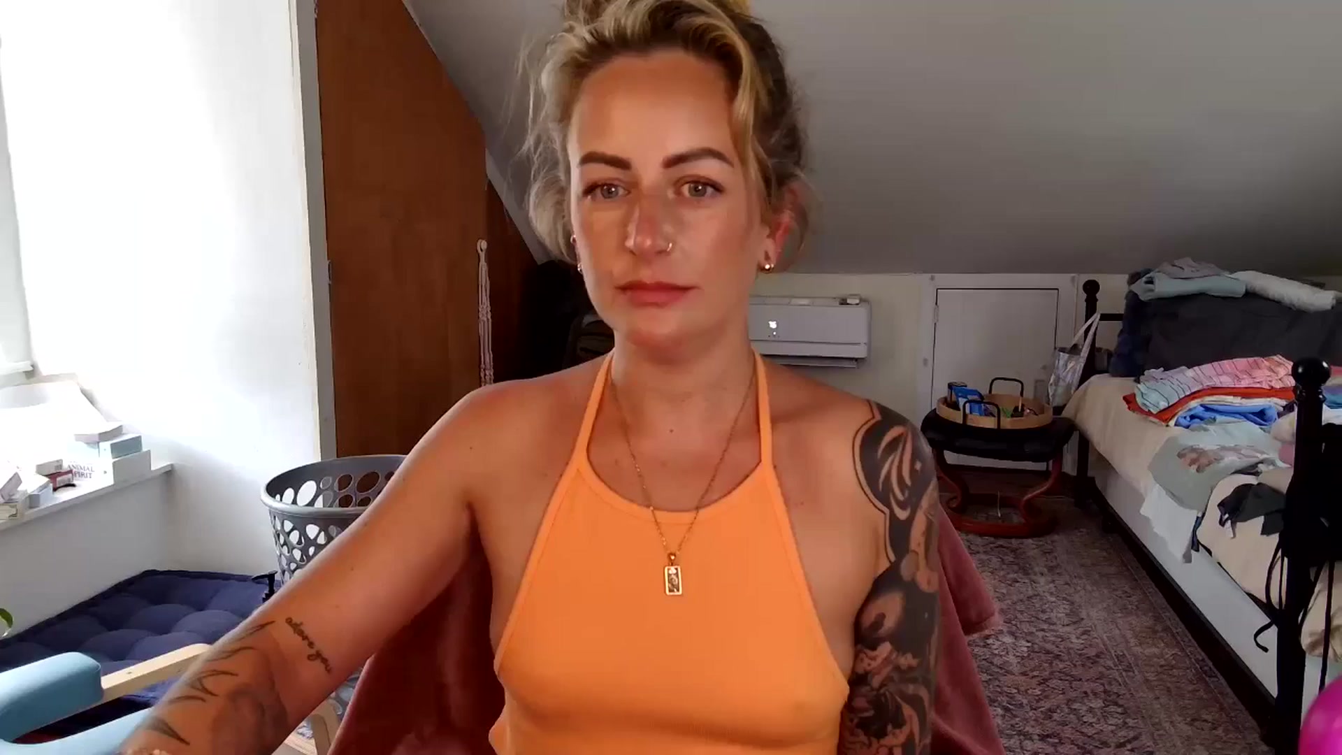 Gallery image thumbnail from Lena_bee's myfreecams stream on, 06/30/2025, 17:59 image 5 of 20