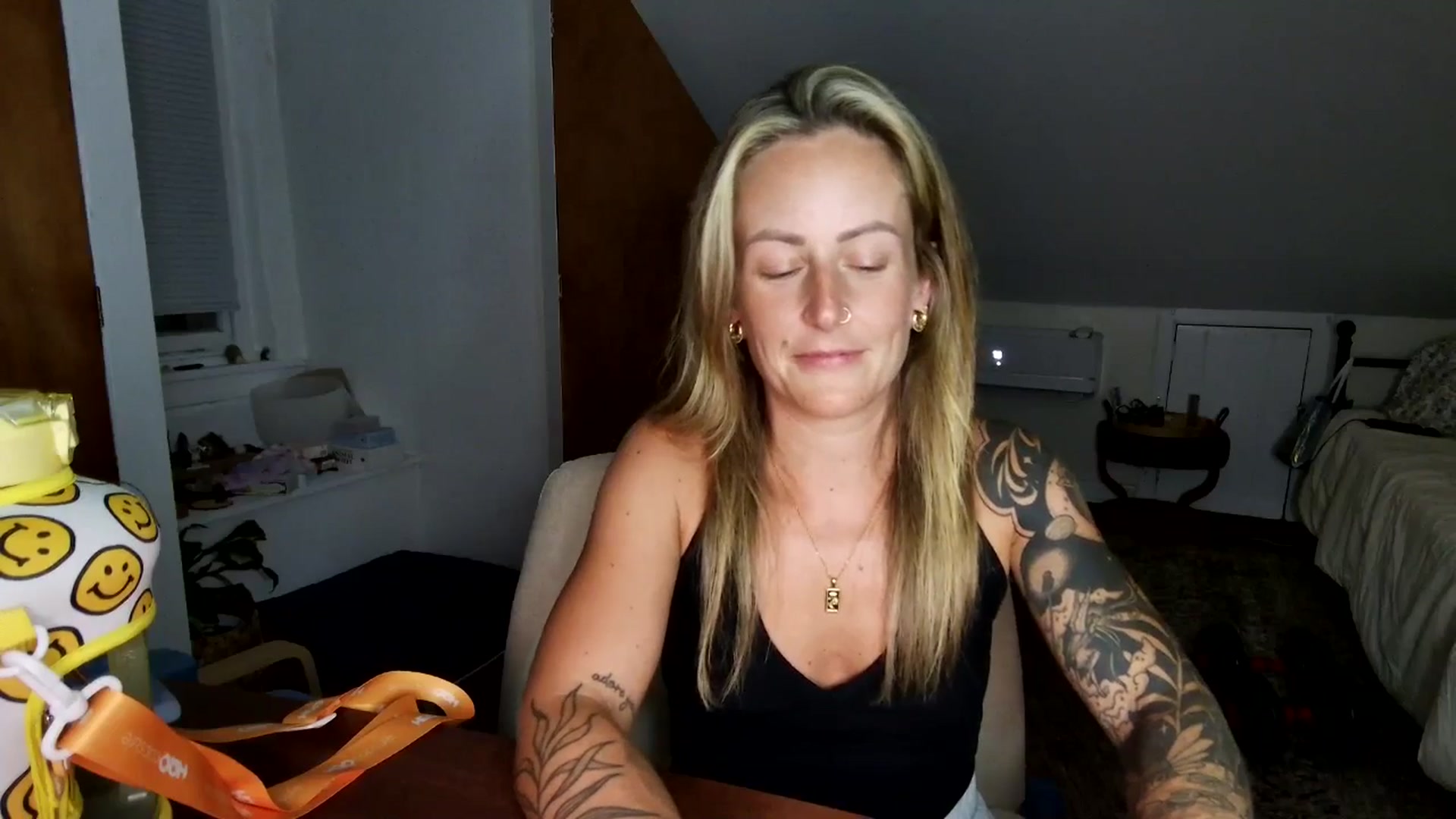 Gallery image thumbnail from Lena_bee's myfreecams stream on, 07/11/2025, 04:46 image 9 of 20