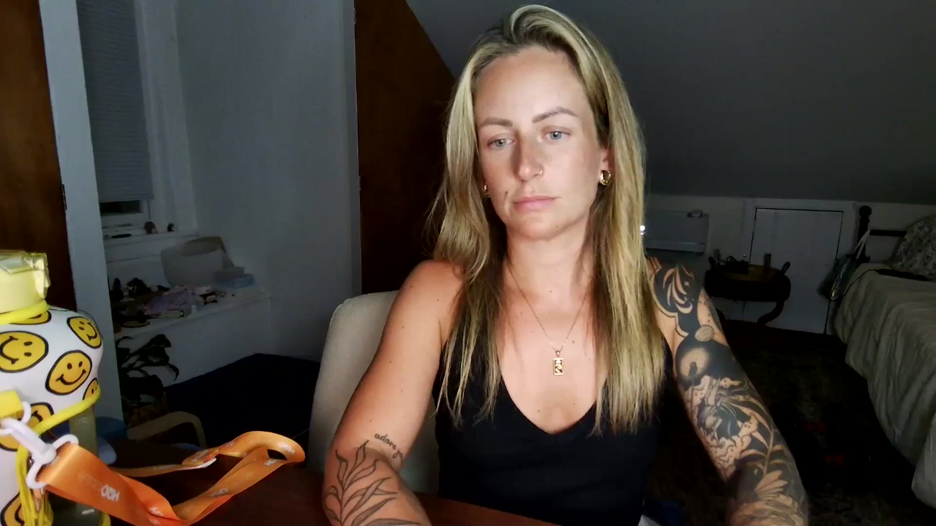 Gallery image thumbnail from Lena_bee's myfreecams stream on, 07/11/2025, 04:46 image 10 of 20