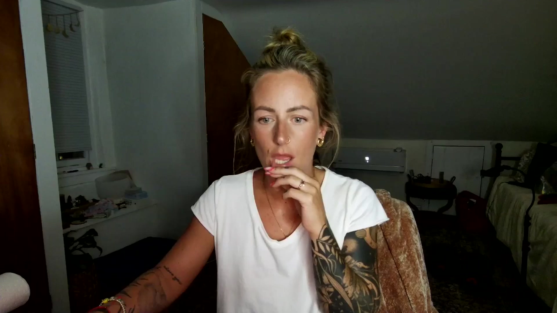 Gallery image thumbnail from Lena_bee's myfreecams stream on, 07/12/2025, 05:26 image 17 of 20