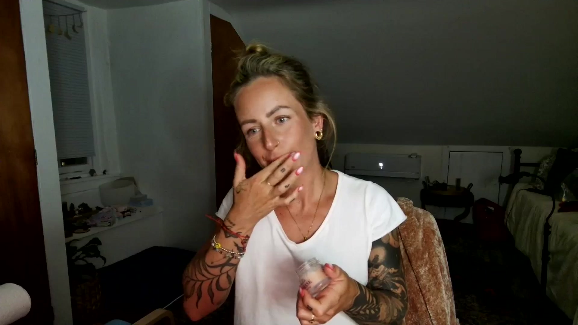 Gallery image thumbnail from Lena_bee's myfreecams stream on, 07/12/2025, 05:26 image 18 of 20
