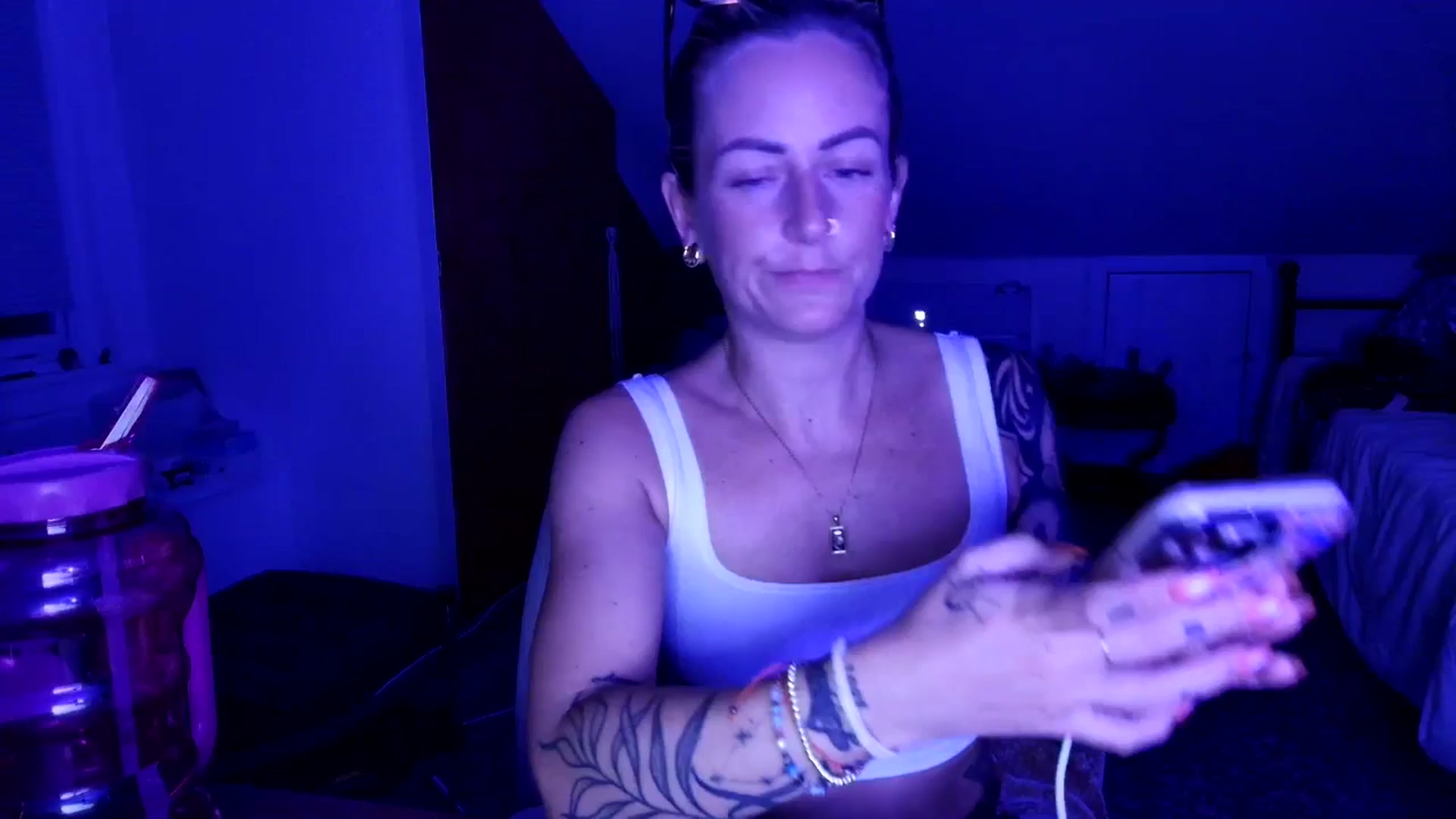 Gallery image thumbnail from Lena_bee's myfreecams stream on, 07/15/2025, 06:36 image 8 of 20