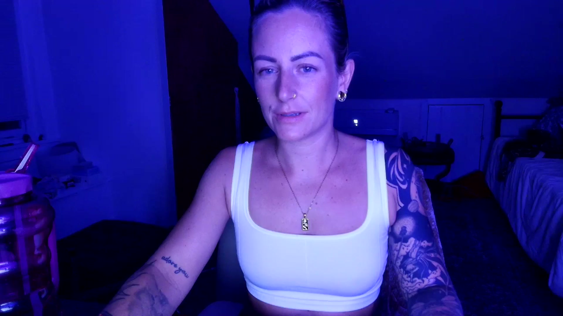 Gallery image thumbnail from Lena_bee's myfreecams stream on, 07/15/2025, 06:36 image 7 of 20