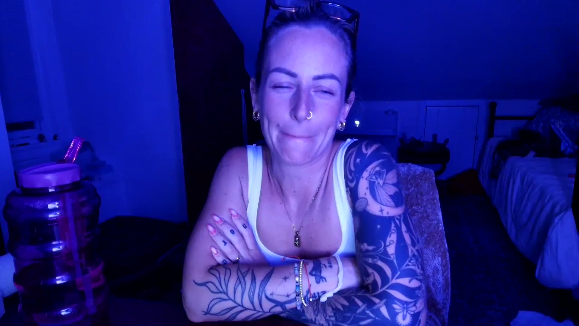 Gallery image thumbnail from Lena_bee's myfreecams stream on, 07/15/2025, 06:36 image 18 of 20