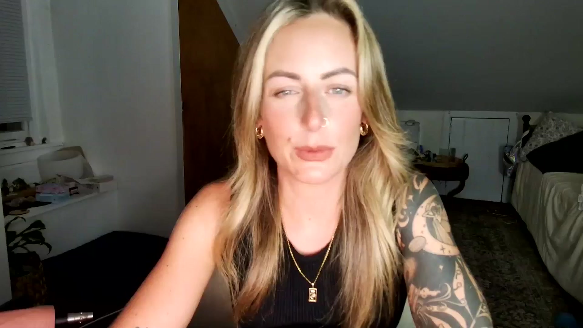 Gallery image thumbnail from Lena_bee's myfreecams stream on, 07/27/2025, 03:51 image 8 of 20