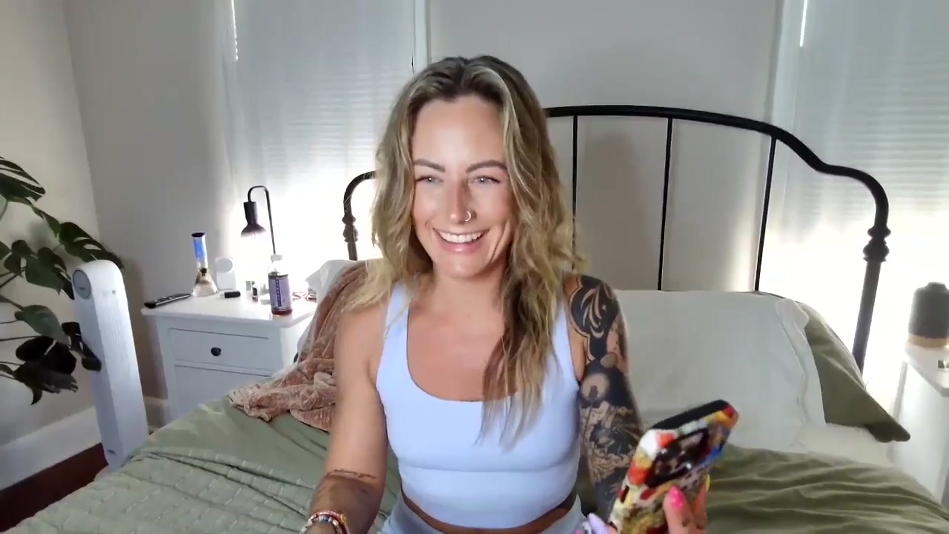 Gallery image thumbnail from Lena_bee's myfreecams stream on, 09/02/2025, 16:10 image 12 of 20