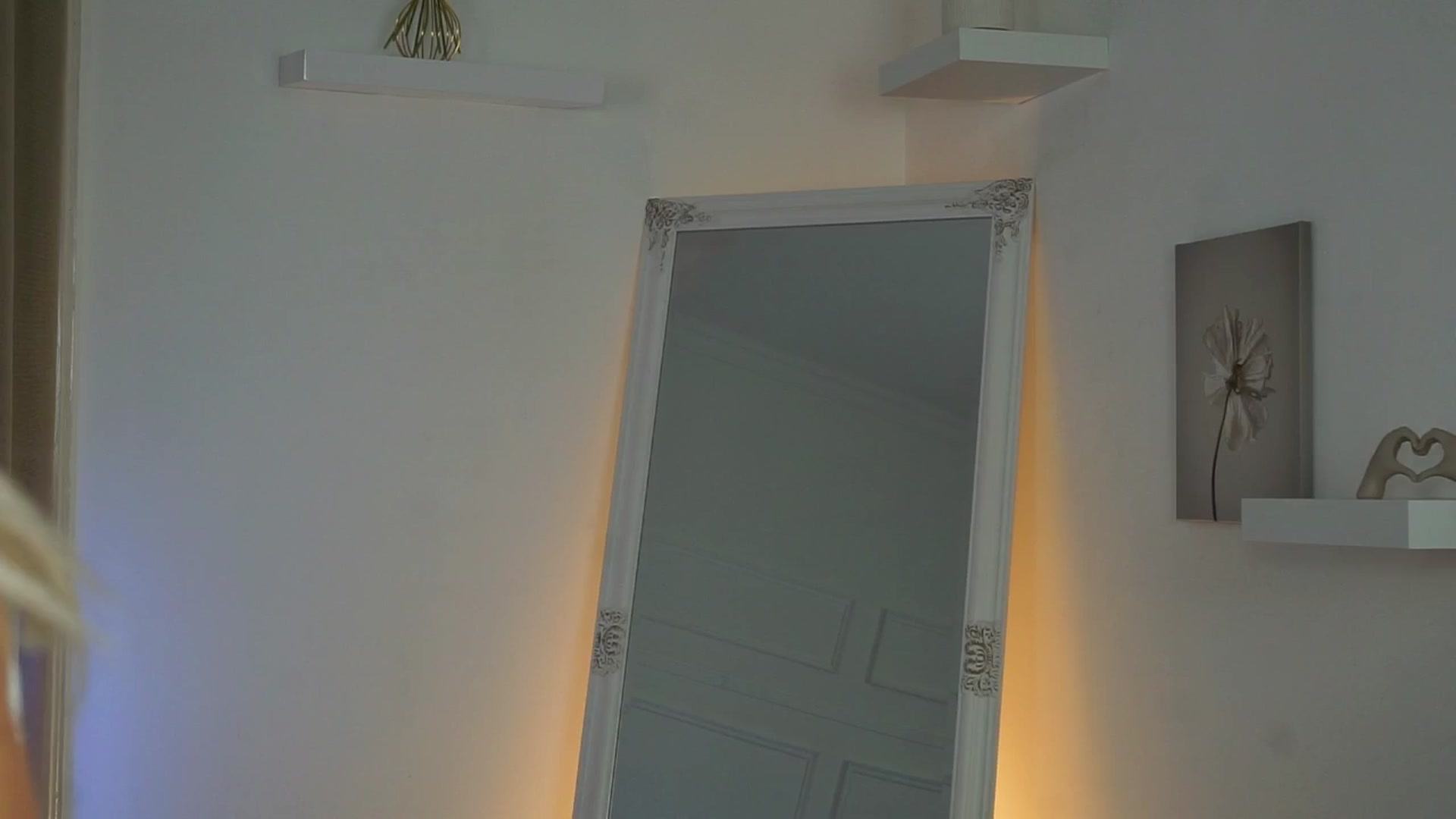 Gallery image thumbnail from LenaaStar's myfreecams stream on, 08/02/2025, 15:30 image 1 of 20