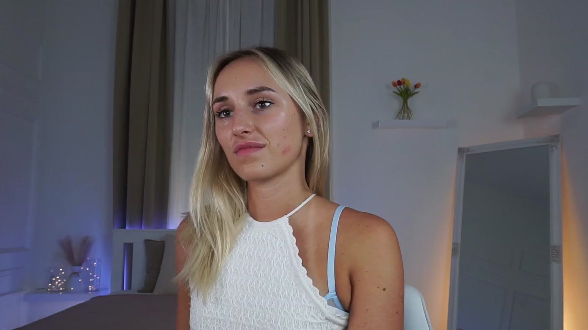 Gallery image thumbnail from LenaaStar's myfreecams stream on, 08/02/2025, 17:45 image 1 of 20