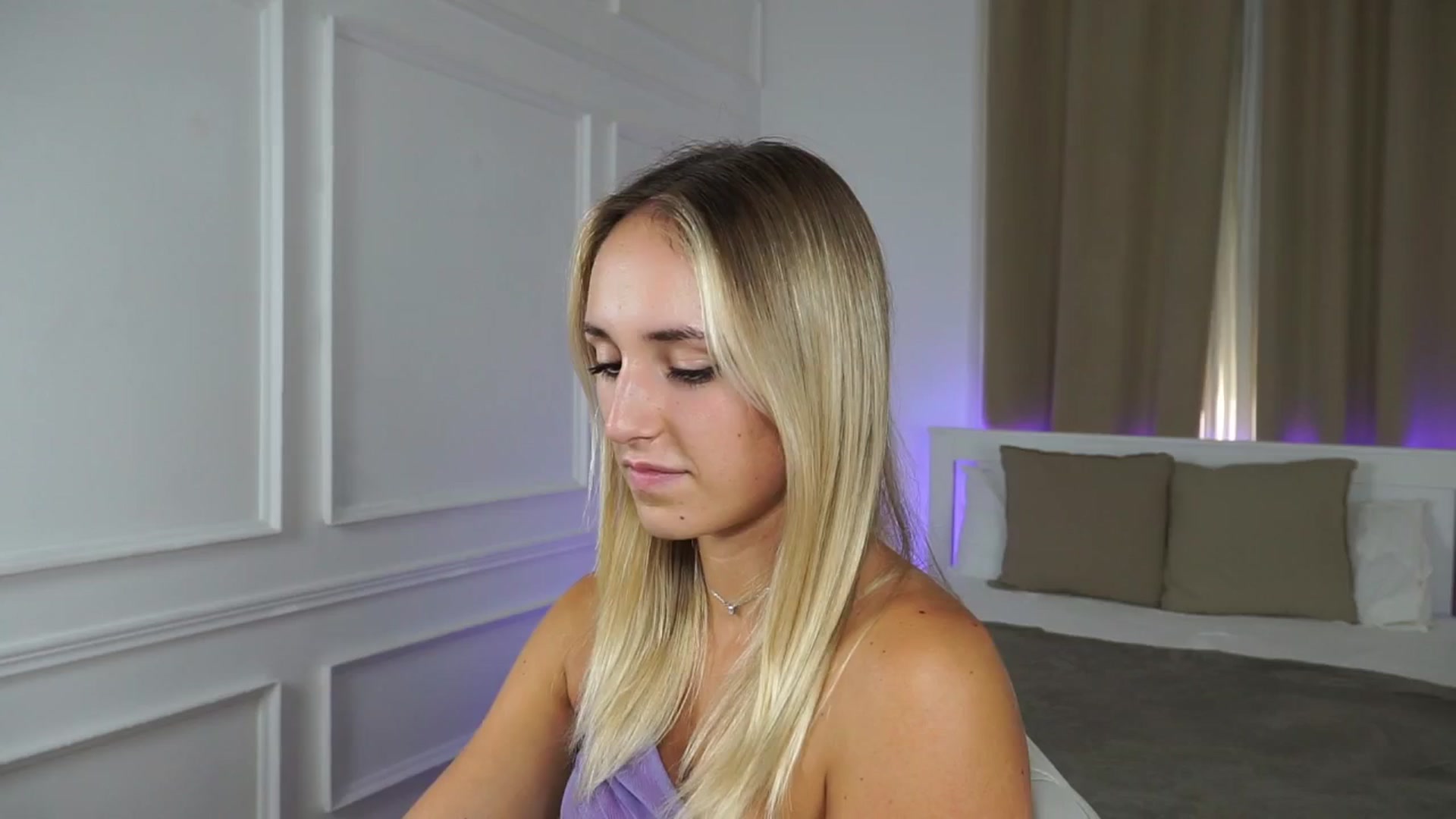Gallery image thumbnail from LenaaStar's myfreecams stream on, 10/08/2025, 15:46 image 13 of 20