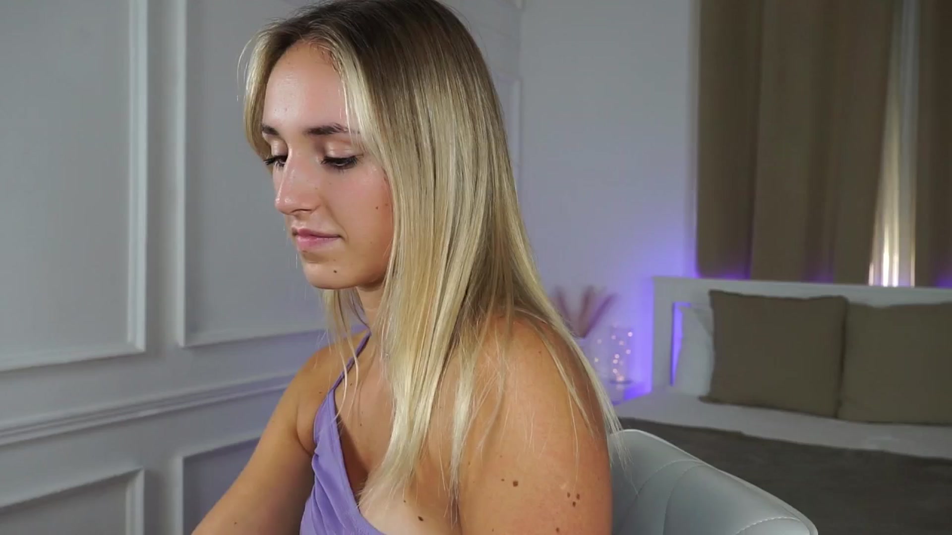 Gallery image thumbnail from LenaaStar's myfreecams stream on, 10/08/2025, 16:12 image 5 of 20