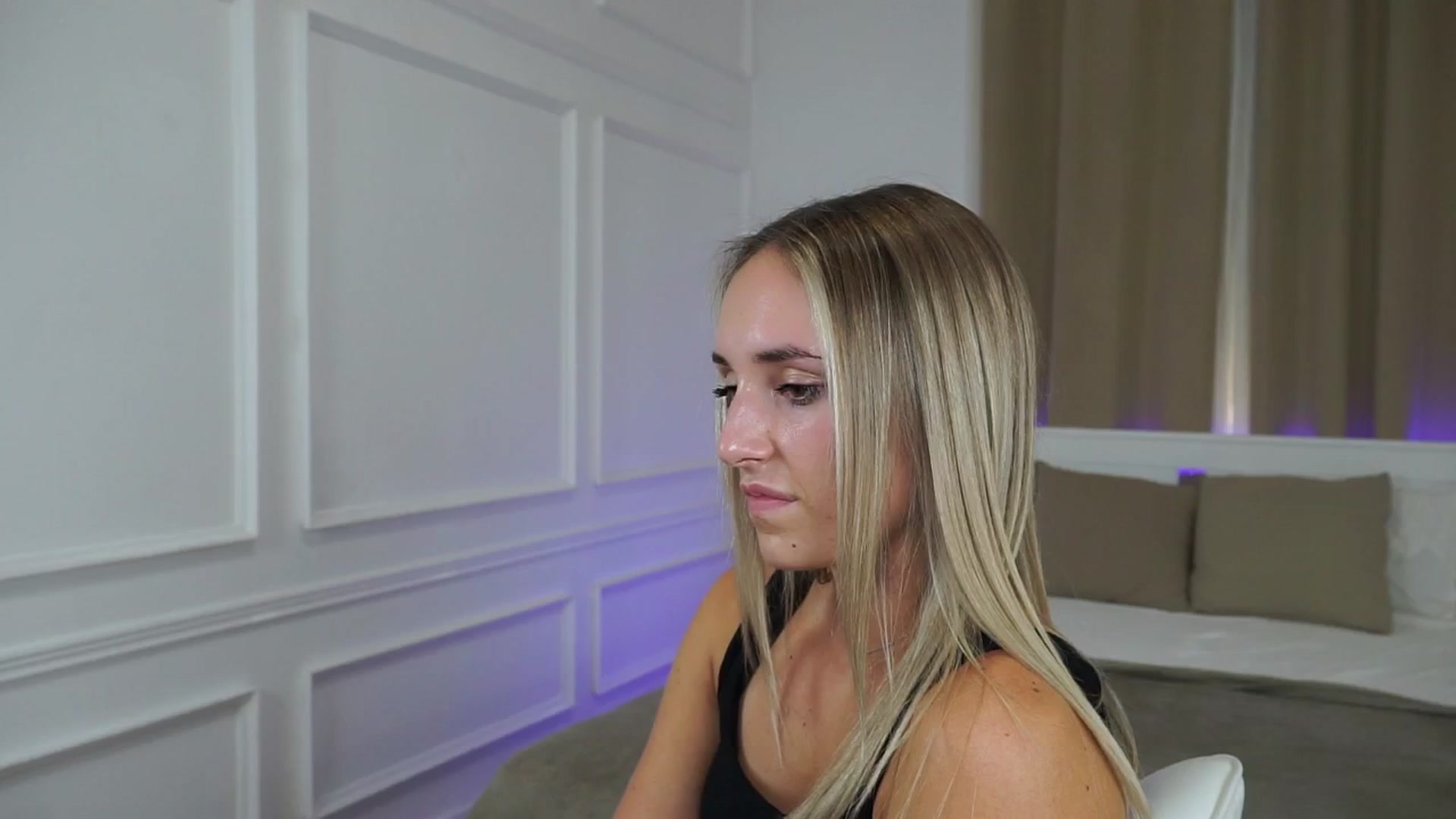 Gallery image thumbnail from LenaaStar's myfreecams stream on, 10/14/2025, 19:04 image 20 of 20