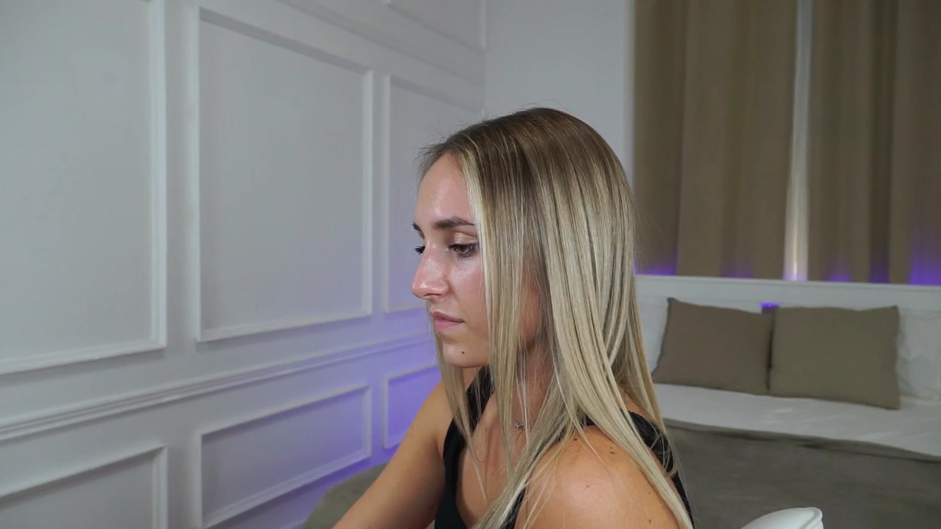Gallery image thumbnail from LenaaStar's myfreecams stream on, 10/14/2025, 19:04 image 19 of 20