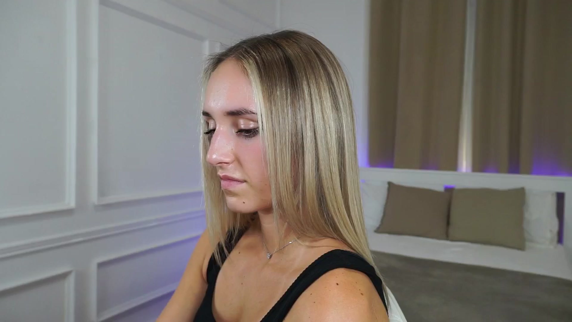 Gallery image thumbnail from LenaaStar's myfreecams stream on, 10/14/2025, 19:04 image 6 of 20