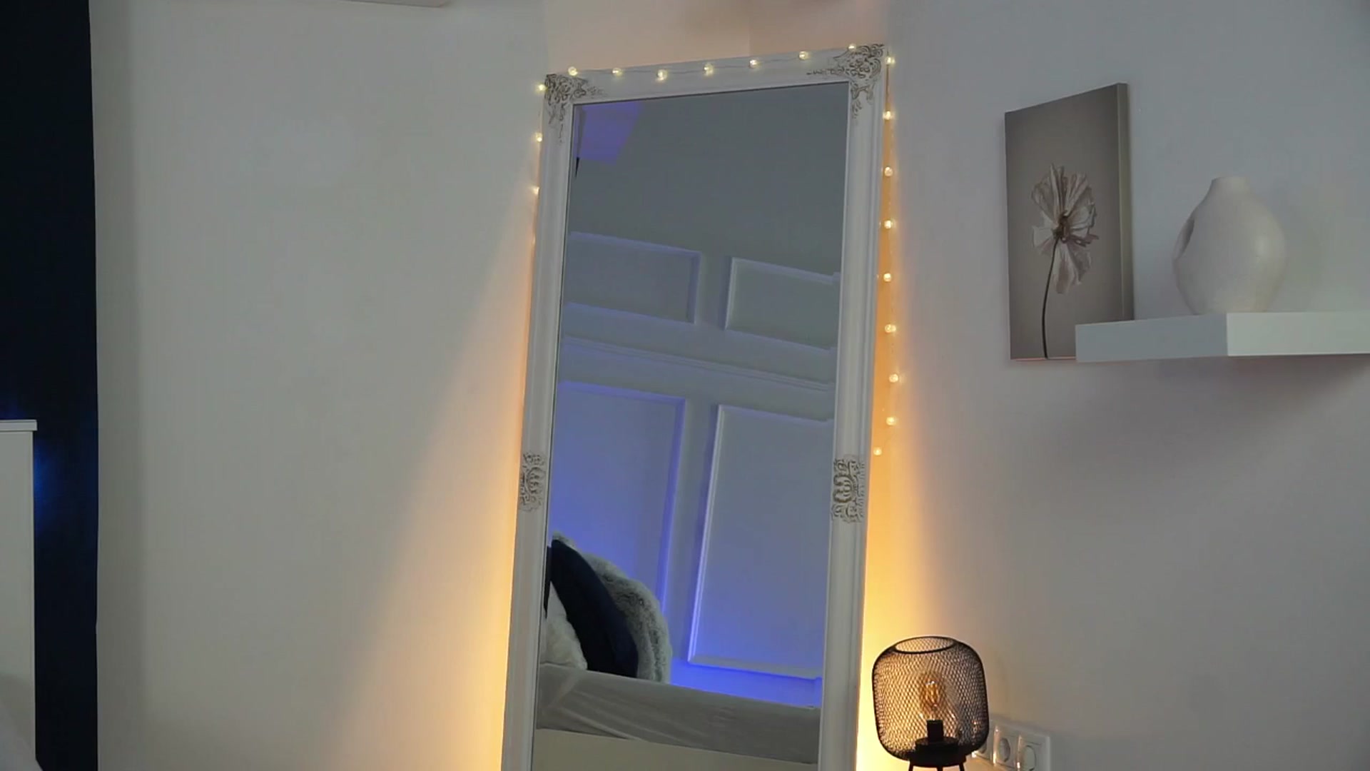Gallery image thumbnail from LenaaStar's myfreecams stream on, 10/29/2025, 18:28 image 19 of 20