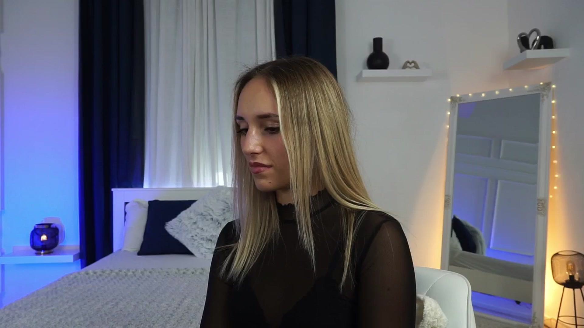 Gallery image thumbnail from LenaaStar's myfreecams stream on, 10/29/2025, 18:28 image 9 of 20