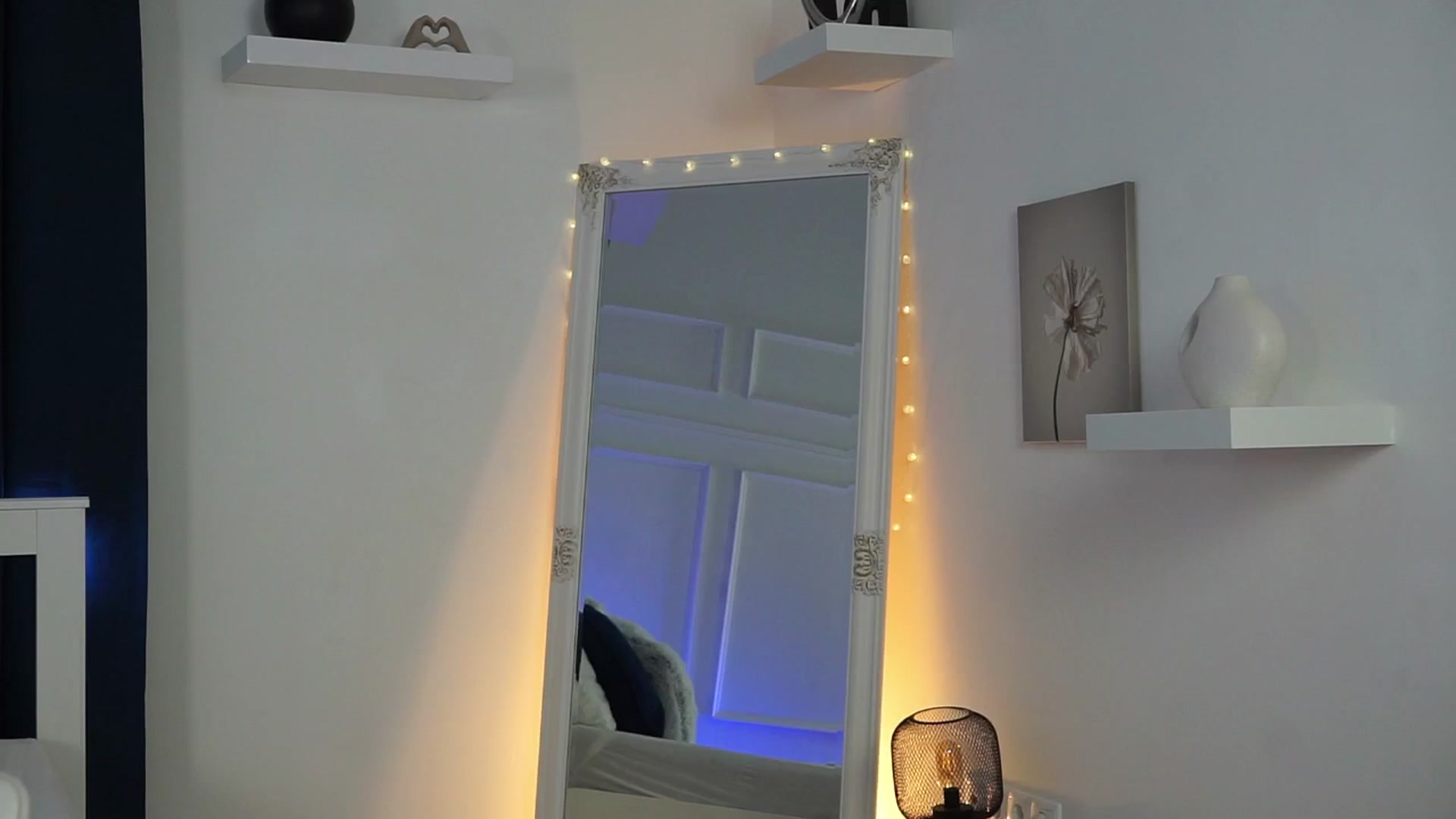 Gallery image thumbnail from LenaaStar's myfreecams stream on, 10/29/2025, 20:06 image 14 of 20