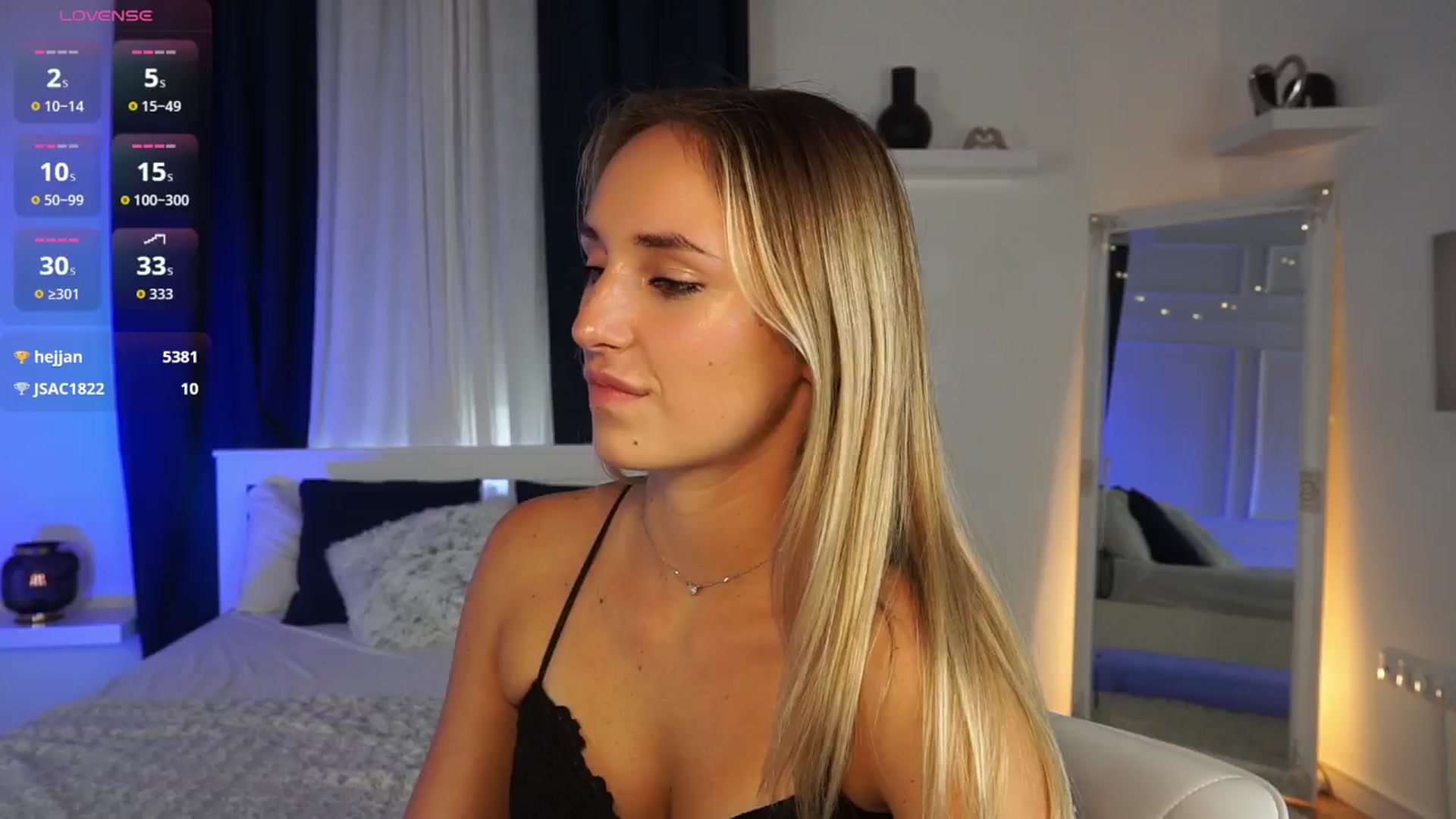 Gallery image thumbnail from LenaaStar's myfreecams stream on, 11/06/2025, 18:00 image 9 of 20