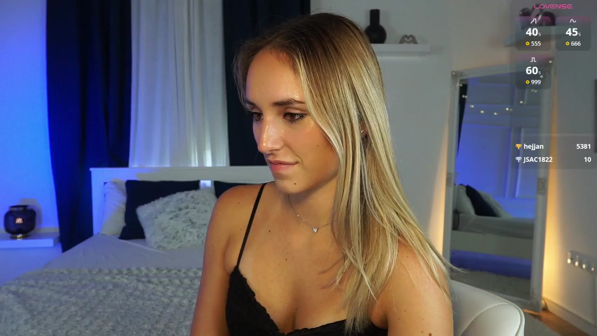 Gallery image thumbnail from LenaaStar's myfreecams stream on, 11/06/2025, 18:00 image 17 of 20