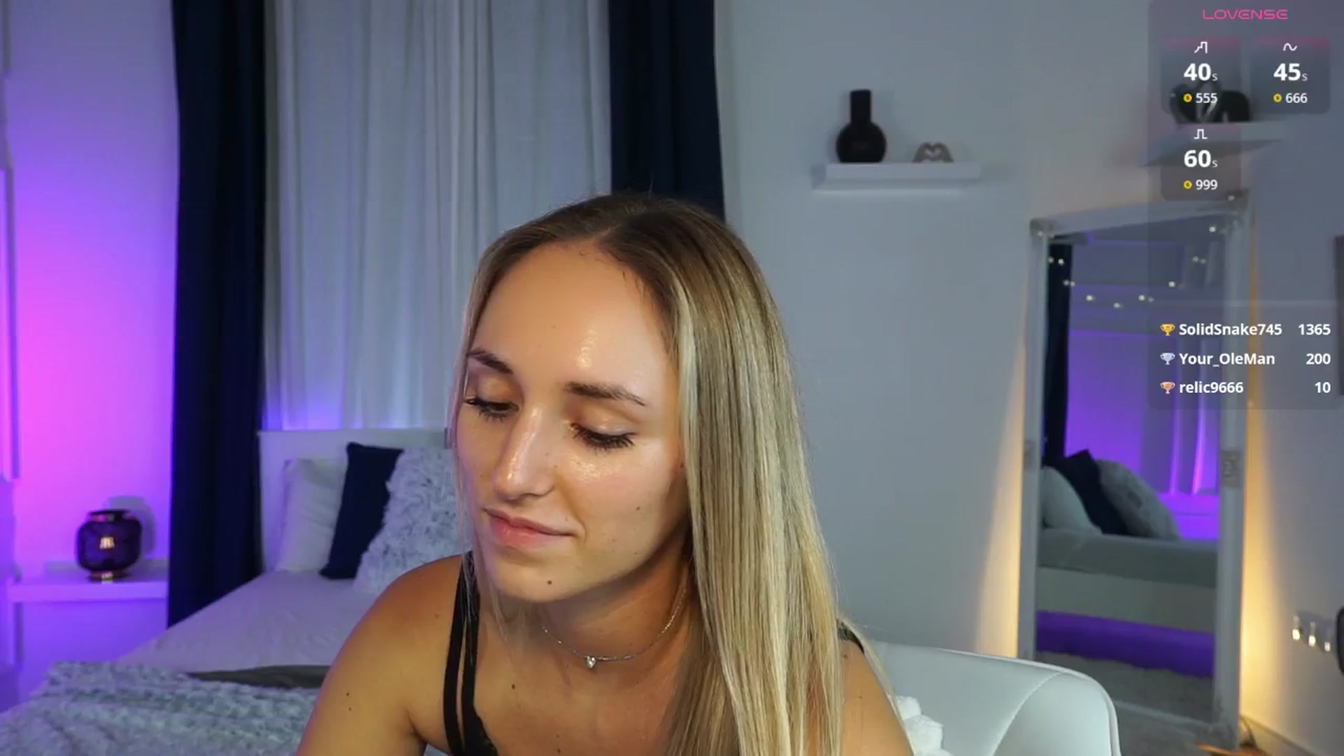 Gallery image thumbnail from LenaaStar's myfreecams stream on, 11/10/2025, 21:47 image 15 of 20