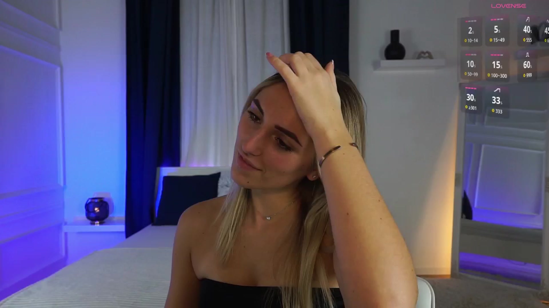 Gallery image thumbnail from LenaaStar's myfreecams stream on, 11/14/2025, 19:43 image 1 of 20