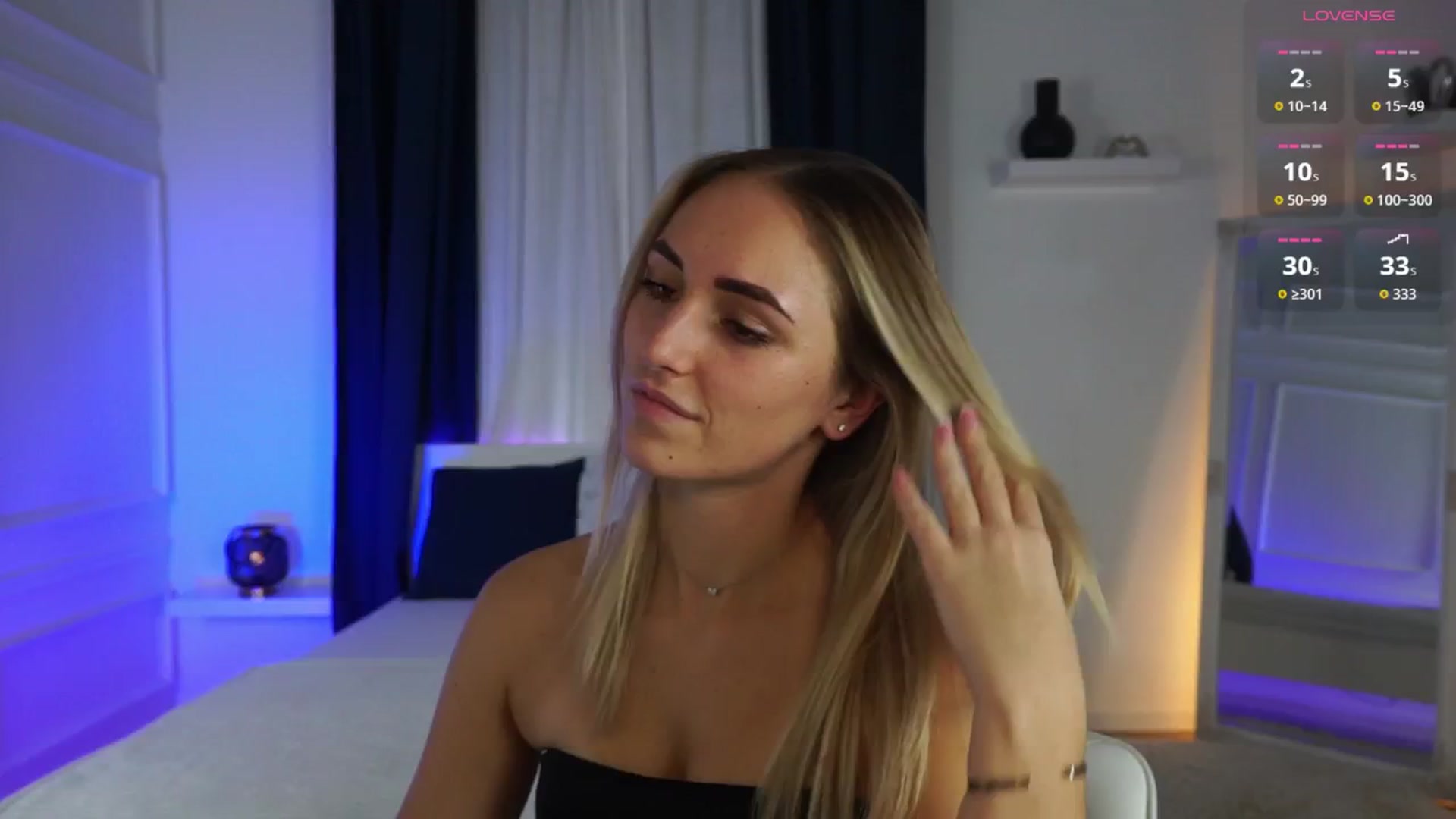Gallery image thumbnail from LenaaStar's myfreecams stream on, 11/14/2025, 19:43 image 2 of 20