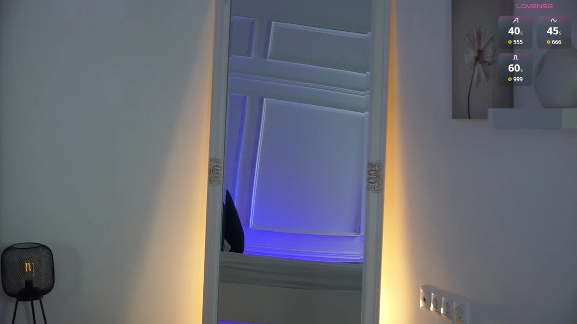 Gallery image thumbnail from LenaaStar's myfreecams stream on, 11/14/2025, 19:43 image 7 of 20