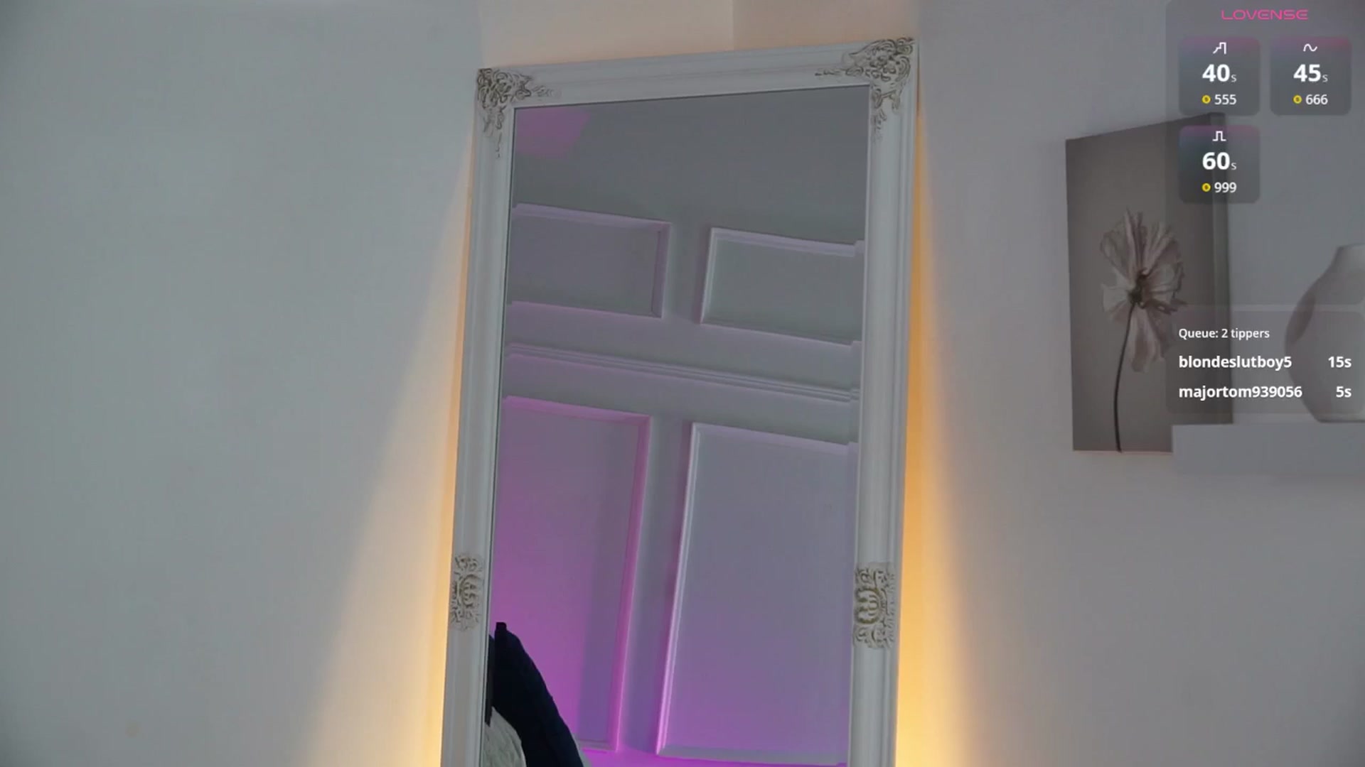 Gallery image thumbnail from LenaaStar's myfreecams stream on, 11/20/2025, 15:54 image 3 of 20