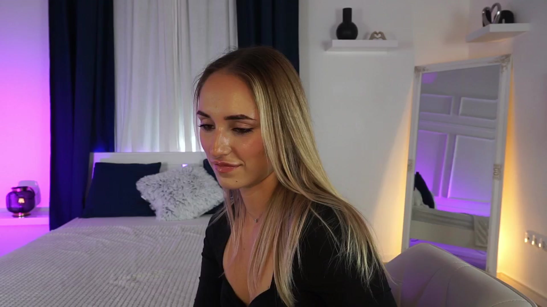 Gallery image thumbnail from LenaaStar's myfreecams stream on, 11/23/2025, 20:09 image 11 of 20