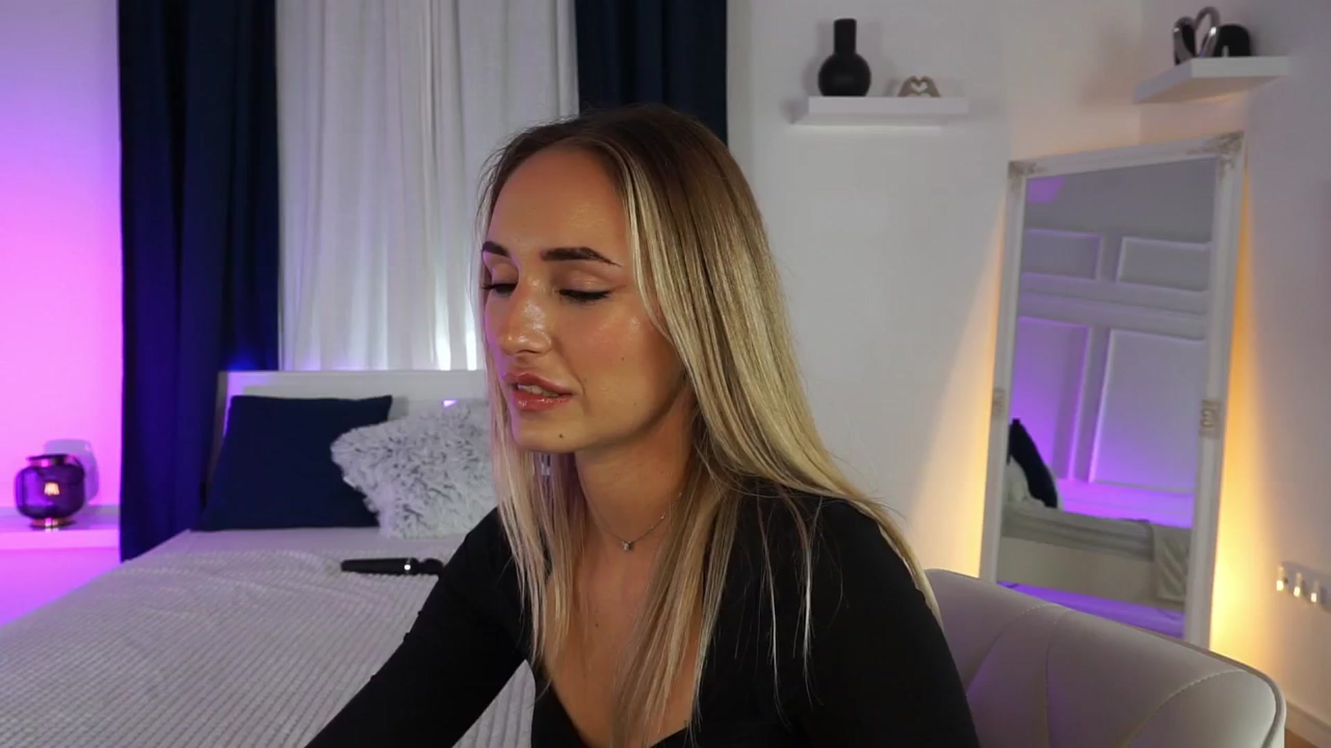 Gallery image thumbnail from LenaaStar's myfreecams stream on, 11/23/2025, 20:09 image 10 of 20