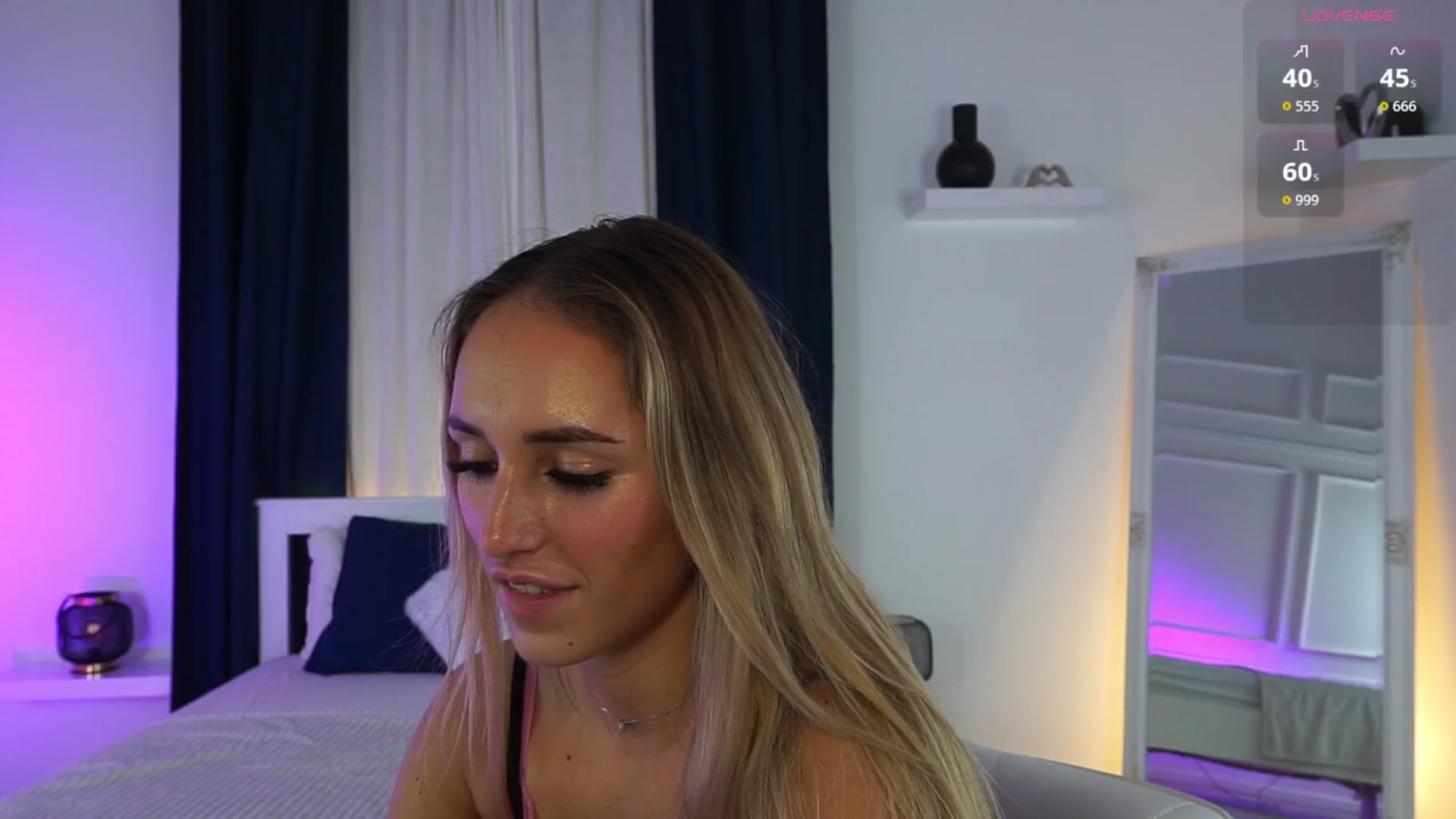 Gallery image thumbnail from LenaaStar's myfreecams stream on, 12/09/2025, 18:12 image 3 of 20
