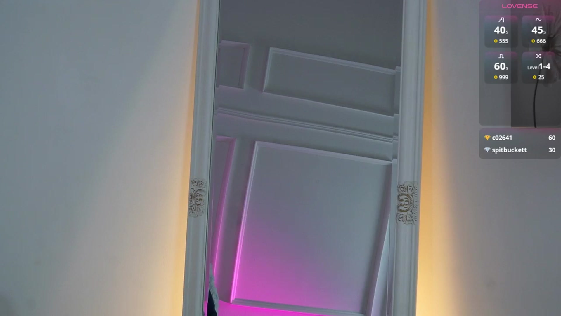Gallery image thumbnail from LenaaStar's myfreecams stream on, 12/19/2025, 18:26 image 16 of 20